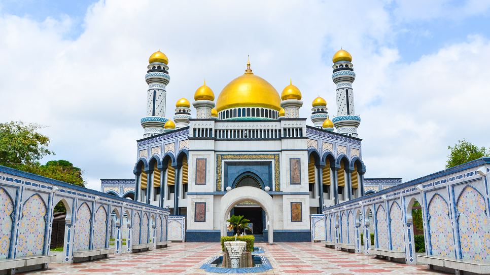 XỨ SỞ GIÀU CÓ: BRUNEI - DUBAI